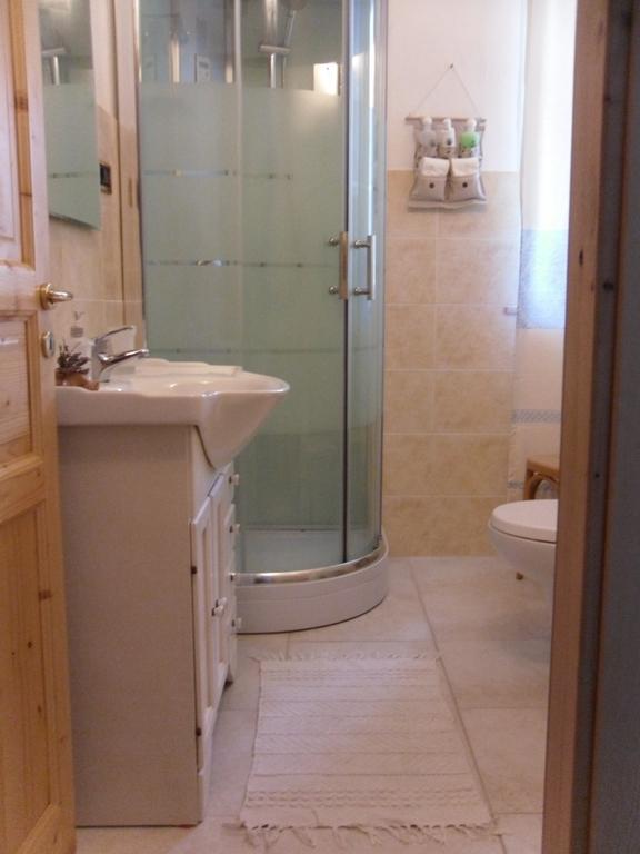 B&B Fragus E Saboris De Sardigna Sadali Habitación foto