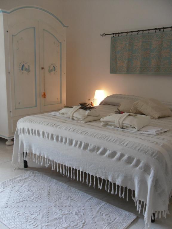 B&B Fragus E Saboris De Sardigna Sadali Habitación foto